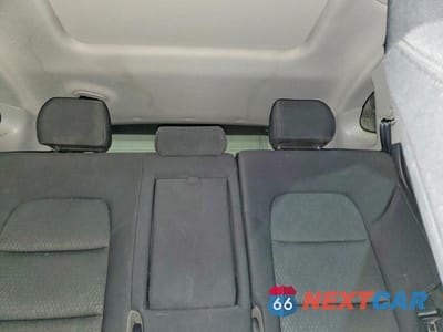 Zdjęcie 10 z 13 samochodu: 2018 HYUNDAI TUCSON VALUE VIN:KM8J33A21JU696340 - miniatura