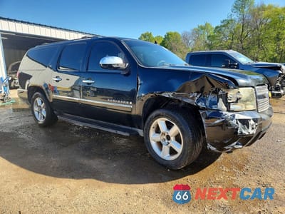 Czwarte zdjęcie samochodu z boku: 2009 CHEVROLET SUBURBAN C1500 LTZ VIN:1GNFC36J69J110889 - miniatura