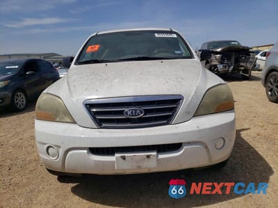 Piąte zdjęcie samochodu w środku: 2007 KIA SORENTO BASE VIN:KNDJD736875731905 - miniatura