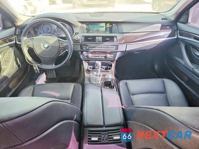 Zdjęcie 8 z 12 samochodu: 2012 BMW 528 XI VIN:WBAXH5C57CDW06997 - miniatura
