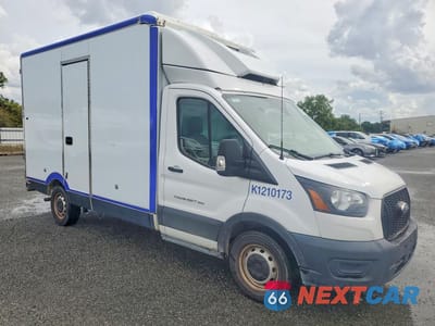 Czwarte zdjęcie samochodu z boku: 2021 FORD TRANSIT DELIVERY TRUCK VIN:1FDBW5Z83MKA84396 - miniatura