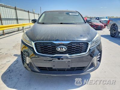 Piąte zdjęcie samochodu w środku: 2019 KIA SORENTO VIN:5XYPG4A35KG584287 - miniatura