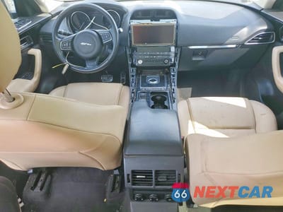 Zdjęcie 8 z 12 samochodu: 2019 JAGUAR F-PACE PREMIUM VIN:SADCJ2FXXKA396191 - miniatura