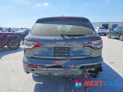 Zdjęcie 6 z 13 samochodu: 2015 AUDI Q7 VIN:WA1DGAFE1FD019691 - miniatura
