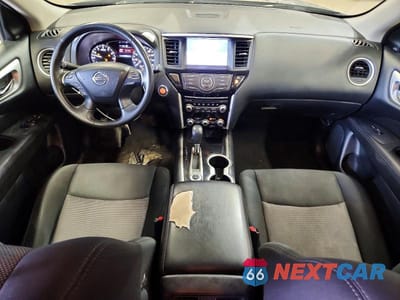 Zdjęcie 8 z 13 samochodu: 2019 NISSAN PATHFINDER SV VIN:5N1DR2MM6KC598754 - miniatura