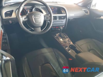 Zdjęcie 8 z 12 samochodu: 2010 AUDI A5 PREMIUM PLUS VIN:WAULFAFH9AN023437 - miniatura