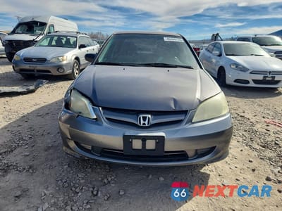 Piąte zdjęcie samochodu w środku: 2005 HONDA CIVIC DX VP VIN:1HGES16355L018931 - miniatura