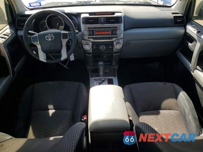 Zdjęcie 8 z 13 samochodu: 2013 TOYOTA 4RUNNER SR5 VIN:JTEZU5JR9D5056514 - miniatura