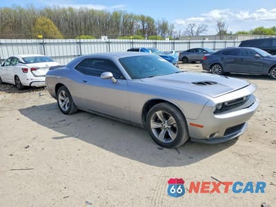 Czwarte zdjęcie samochodu z boku: 2016 DODGE CHALLENGER SXT VIN:2C3CDZAG1GH280331 - miniatura