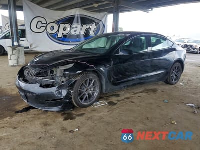 2023 TESLA MODEL 3 5YJ3E1EA7PF457406 - główne zdjęcie licytacji z USA - miniatura