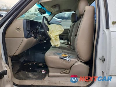 Zdjęcie 7 z 12 samochodu: 2005 CHEVROLET SILVERADO K1500 VIN:1GCEK14T65Z236312 - miniatura