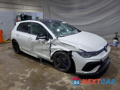 Czwarte zdjęcie samochodu z boku: 2023 VOLKSWAGEN GOLF R VIN:WVWFB7CD0PW139001 - miniatura