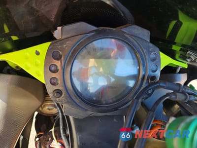 Zdjęcie 7 z 8 samochodu: 2006 KAWASAKI ZX1000 D6F VIN:JKAZXCD186A015642 - miniatura