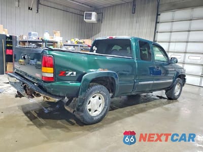 Trzecie zdjęcie samochodu z tyłu: 2004 GMC NEW SIERRA K1500 VIN:2GTEK19TX41378971 - miniatura