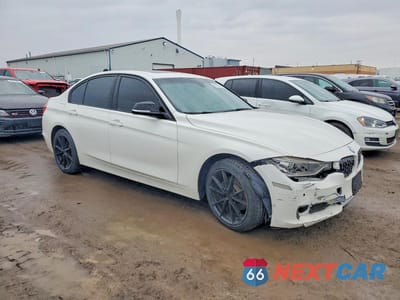 Czwarte zdjęcie samochodu z boku: 2013 BMW 328 XI VIN:WBA3B3C51DJ975930 - miniatura