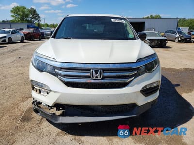 Piąte zdjęcie samochodu w środku: 2018 HONDA PILOT LX VIN:5FNYF5H17JB031728 - miniatura