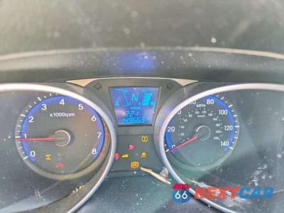 Zdjęcie 9 z 13 samochodu: 2014 HYUNDAI TUCSON THE WALKING DEAD EDITION VIN:KM8JUCAG9EU941500 - miniatura