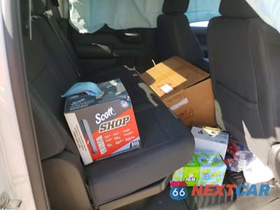 Zdjęcie 10 z 11 samochodu: 2026 CHEVROLET SILVERADO K1500 TRAIL BOSS CUSTOM VIN:3GCPKCEK2TG106955 - miniatura