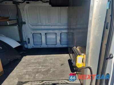 Zdjęcie 11 z 13 samochodu: 2021 FORD TRANSIT T-350 VIN:1FTBW1YG5MKA39546 - miniatura