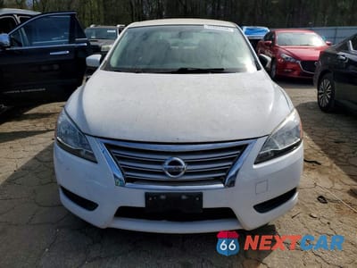 Piąte zdjęcie samochodu w środku: 2015 NISSAN SENTRA S VIN:3N1AB7AP6FY260407 - miniatura