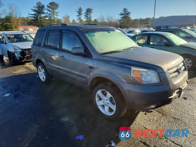 Czwarte zdjęcie samochodu z boku: 2007 HONDA PILOT EXL VIN:5FNYF186X7B013964 - miniatura