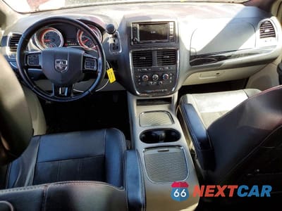 Zdjęcie 8 z 13 samochodu: 2019 DODGE GRAND CARAVAN SXT VIN:2C4RDGCG3KR735514 - miniatura