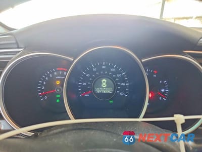 Zdjęcie 9 z 12 samochodu: 2014 KIA OPTIMA EX VIN:5XXGN4A77EG319341 - miniatura