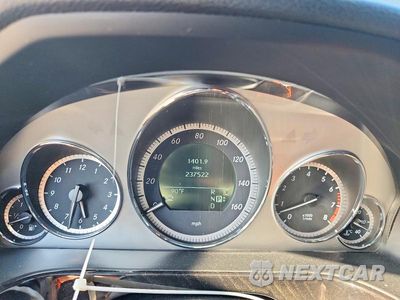 Zdjęcie 9 z 11 samochodu: 2010 MERCEDES-BENZ E 350 VIN:WDDHF5GB1AA068461 - miniatura
