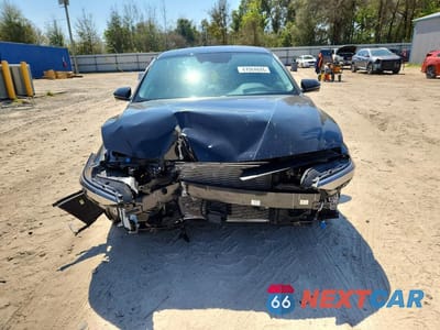 Piąte zdjęcie samochodu w środku: 2024 HYUNDAI ELANTRA LIMITED VIN:KMHLP4DG9RU665326 - miniatura