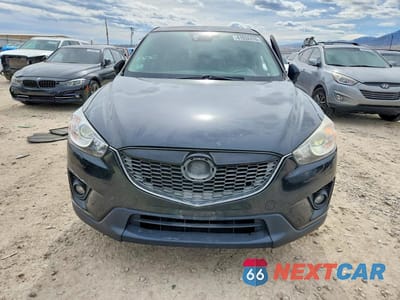 Piąte zdjęcie samochodu w środku: 2015 MAZDA CX-5 GT VIN:JM3KE4DY0F0551952 - miniatura