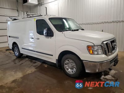 Czwarte zdjęcie samochodu z boku: 2020 NISSAN NV 3500 HD SL VIN:1N6AF0KY0LN808438 - miniatura