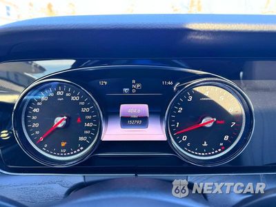 Zdjęcie 9 z 14 samochodu: 2017 MERCEDES-BENZ E 400 4MATIC VIN:WDDZH6GB9HA239374 - miniatura