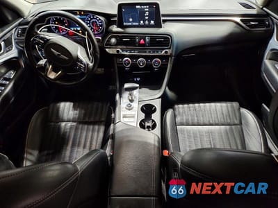 Zdjęcie 8 z 11 samochodu: 2020 GENESIS G70 2.0T VIN:KMTG34LAXLU056821 - miniatura