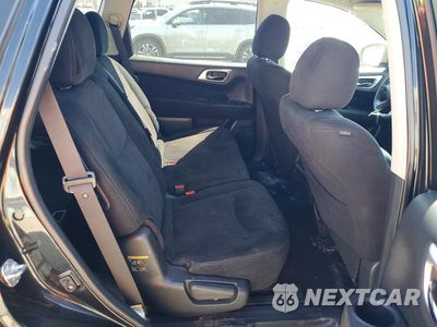 Zdjęcie 11 z 12 samochodu: 2015 NISSAN PATHFINDER SV VIN:5N1AR2MM1FC682831 - miniatura