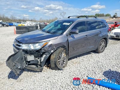 2019 TOYOTA HIGHLANDER XLE 5TDJZRFH6KS715022 - główne zdjęcie licytacji z USA - miniatura