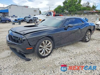 2015 DODGE CHALLENGER SXT 2C3CDZAT7FH816792 - główne zdjęcie licytacji z USA - miniatura
