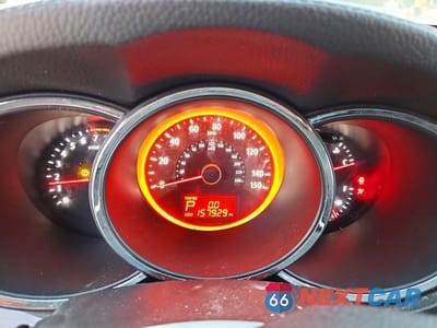 Zdjęcie 9 z 12 samochodu: 2013 KIA SORENTO SX VIN:5XYKWDA25DG393380 - miniatura
