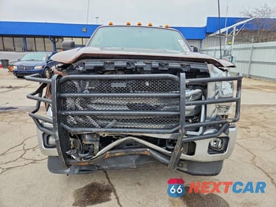 Piąte zdjęcie samochodu w środku: 2011 FORD F250 SUPER DUTY VIN:1FT7W2BT3BEB99373 - miniatura
