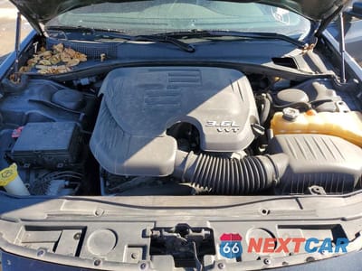 Zdjęcie 11 z 12 samochodu: 2019 CHRYSLER 300 S VIN:2C3CCABG1KH624641 - miniatura