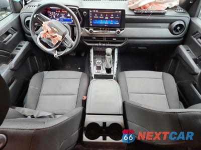 Zdjęcie 8 z 12 samochodu: 2026 CHEVROLET COLORADO VIN:1GCPTBEK9T1141417 - miniatura