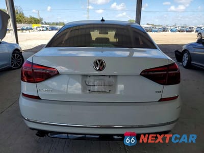 Zdjęcie 6 z 12 samochodu: 2018 VOLKSWAGEN PASSAT S VIN:1VWAA7A38JC021498 - miniatura