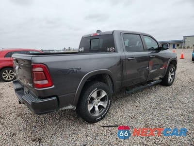 Trzecie zdjęcie samochodu z tyłu: 2022 RAM 1500 LARAMIE VIN:1C6SRFJT3NN175242 - miniatura