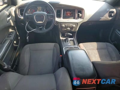 Zdjęcie 8 z 11 samochodu: 2017 DODGE CHARGER SE VIN:2C3CDXBGXHH518679 - miniatura