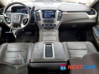 Zdjęcie 8 z 13 samochodu: 2018 GMC YUKON XL DENALI VIN:1GKS2HKJ0JR222823 - miniatura