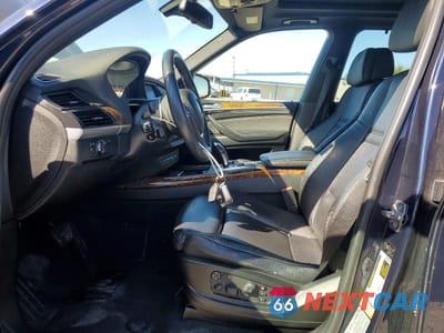 Zdjęcie 7 z 12 samochodu: 2010 BMW X5 XDRIVE35D VIN:5UXFF0C53ALT75167 - miniatura