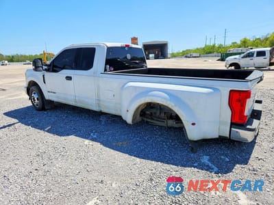 Drugie zdjęcie samochodu z przodu: 2019 FORD F350 XLT DRW 6.7L V8 TDSL EXT CAB VIN:1FT8X3CT2KEC44616 - miniatura
