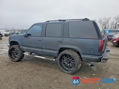 Drugie zdjęcie samochodu z przodu: 1999 GMC YUKON VIN:1GKEC13R9XJ755573 - miniatura