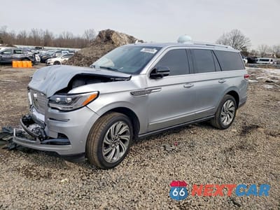 2023 LINCOLN NAVIGATOR RESERVE 5LMJJ2LG4PEL05982 - główne zdjęcie licytacji z USA - miniatura