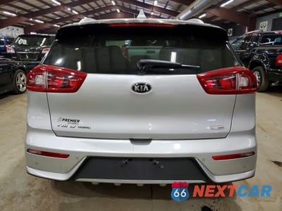 Zdjęcie 6 z 13 samochodu: 2018 KIA NIRO TOURING VIN:KNDCE3LC1J5118312 - miniatura