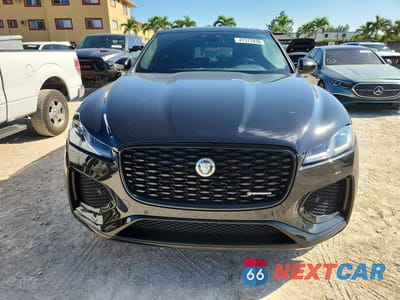 Piąte zdjęcie samochodu w środku: 2024 JAGUAR F-PACE R-DYNAMIC S VIN:SADCT2EX8RA724083 - miniatura